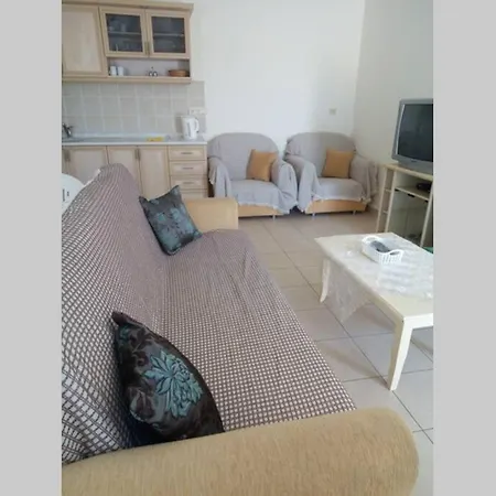 Spacious 2 Bed Duplex Aegean Park * 디딤