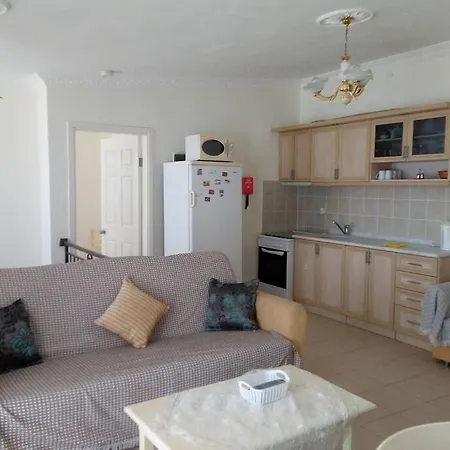 Spacious 2 Bed Duplex Aegean Park Lägenhet